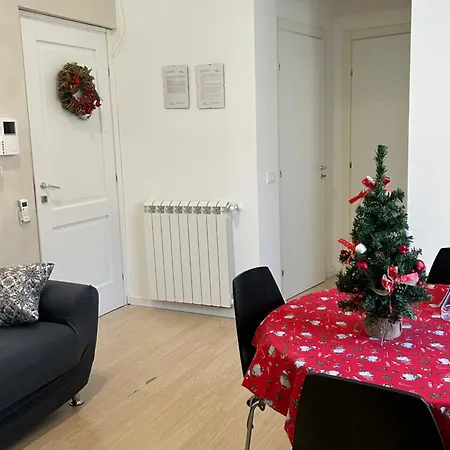 Vicoatenea アパート *